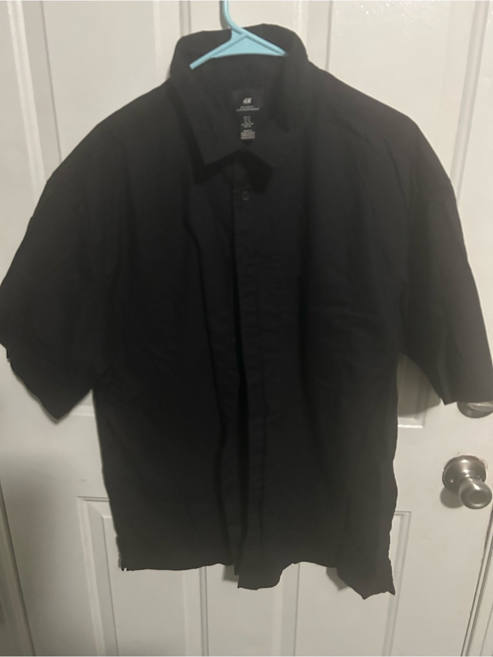 H&M Men's Black Short-Sleeve Button-Down Shirt